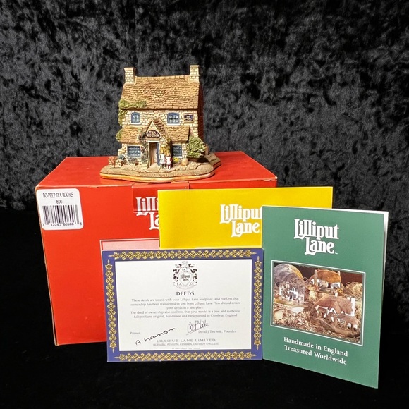 Lilliput Lane | Bo Peep Tea Room | English Tea Room Collection - Picture 3 of 13